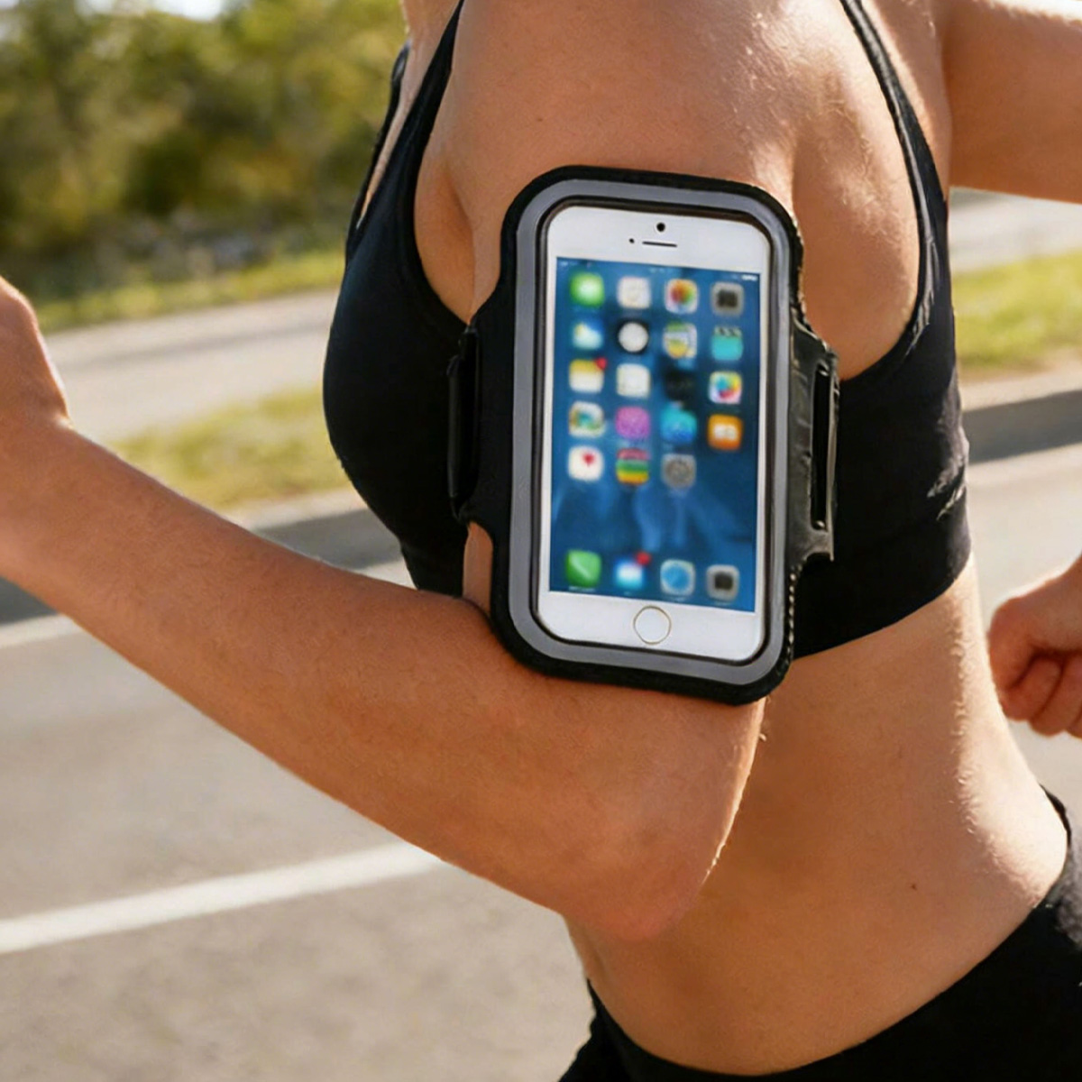 Running Gear Essentials - Bolsa para correr con soporte para